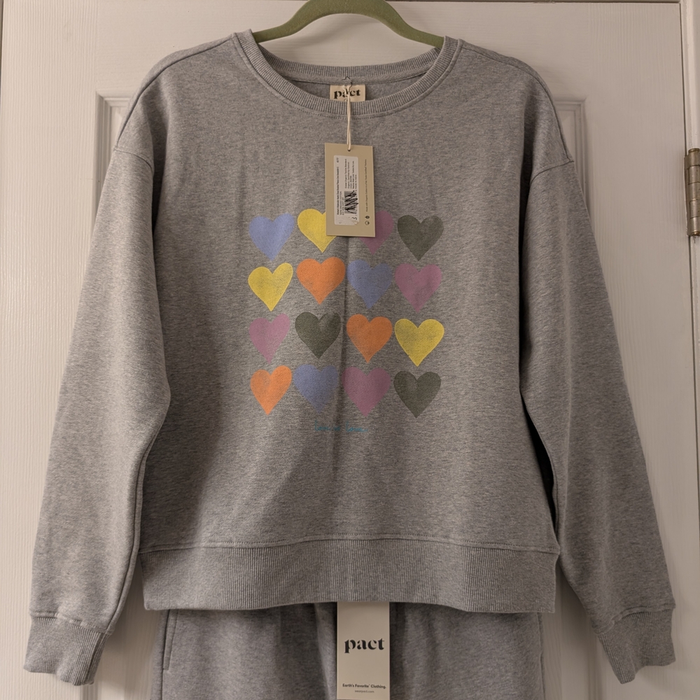 Pact Gray Sweatsuit with Multicolor Heart Patterns